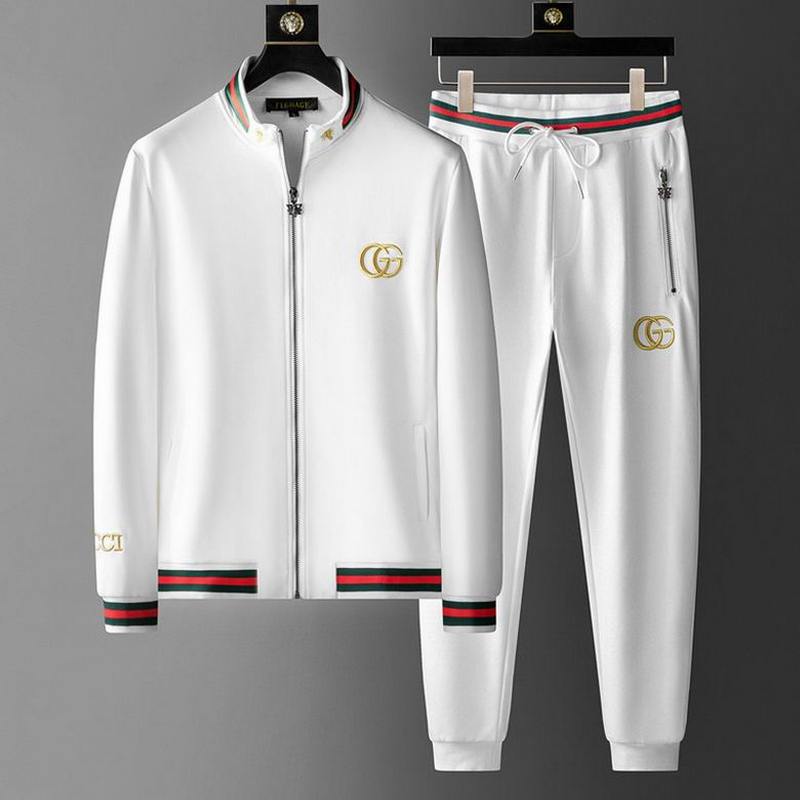 Gucci Men's Suits 211